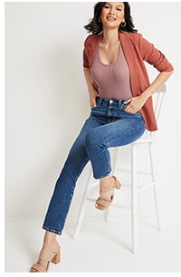 Model wearing maurices clothing.