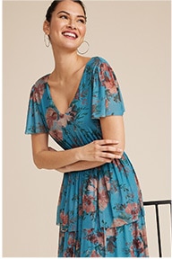 Model wearing maurices clothing.