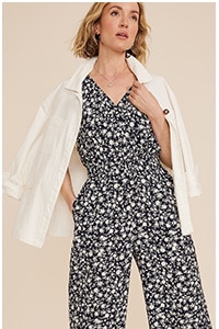 Model wearing maurices clothing.